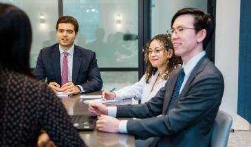 Businesspeople in a meeting